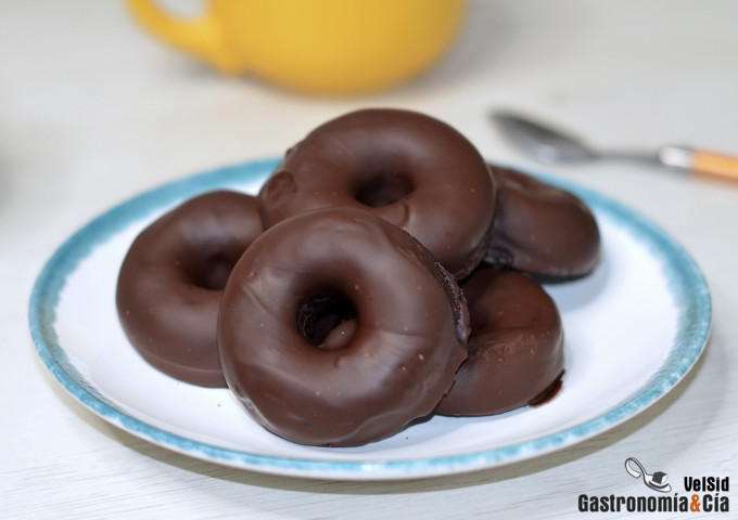 Donuts au chocolat et à l'avoine