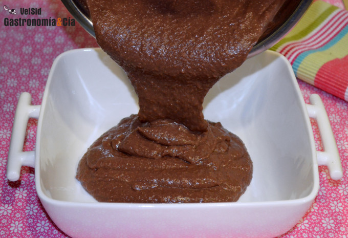 Cómo hacer crema frangipane de avellanas y chocolate en