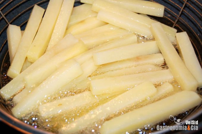 Cómo hacer patatas fritas crujientes