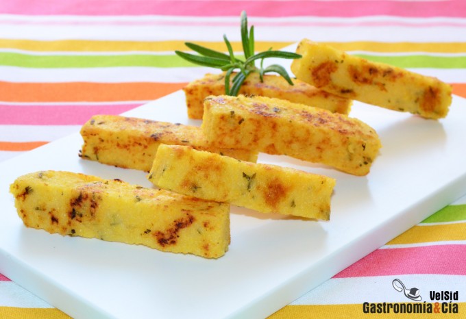 Stick polenta with Parmesan and rosemary