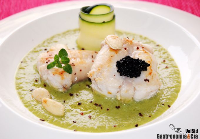 Monkfish with zucchini cream and green curry