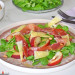 Salade Canon, jambon, nectarine et Galmesán