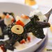 Kale con requesón y salsa kimuchi