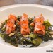 Ensalada de salmón ahumado y alga wakame