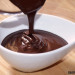 Receta fácil para hacer salsa de chocolate para postres