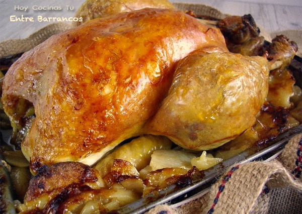 interior eficaz Organo Hoy Cocinas Tú: Pollo de corral al horno con patatas panadera | Gastronomía  & Cía
