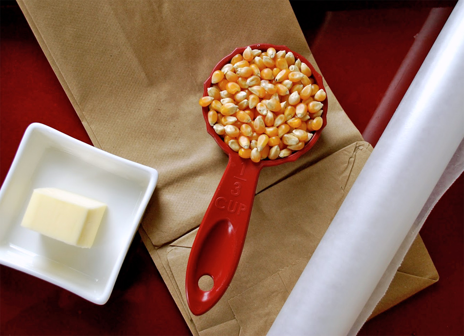 Hacer palomitas de maíz en el con una bolsa de papel | Gastronomía & Cía