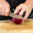 Jamie Oliver enseña cómo cortar cebolla en pluma y brunoise