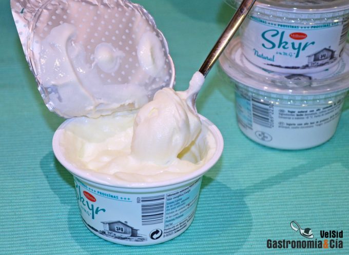 Skyr, el producto lácteo rico en proteínas y bajo en grasas